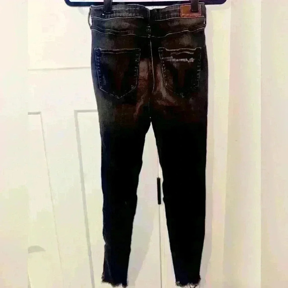 Hollister Black Skinny Jeans - Picture 2 of 3